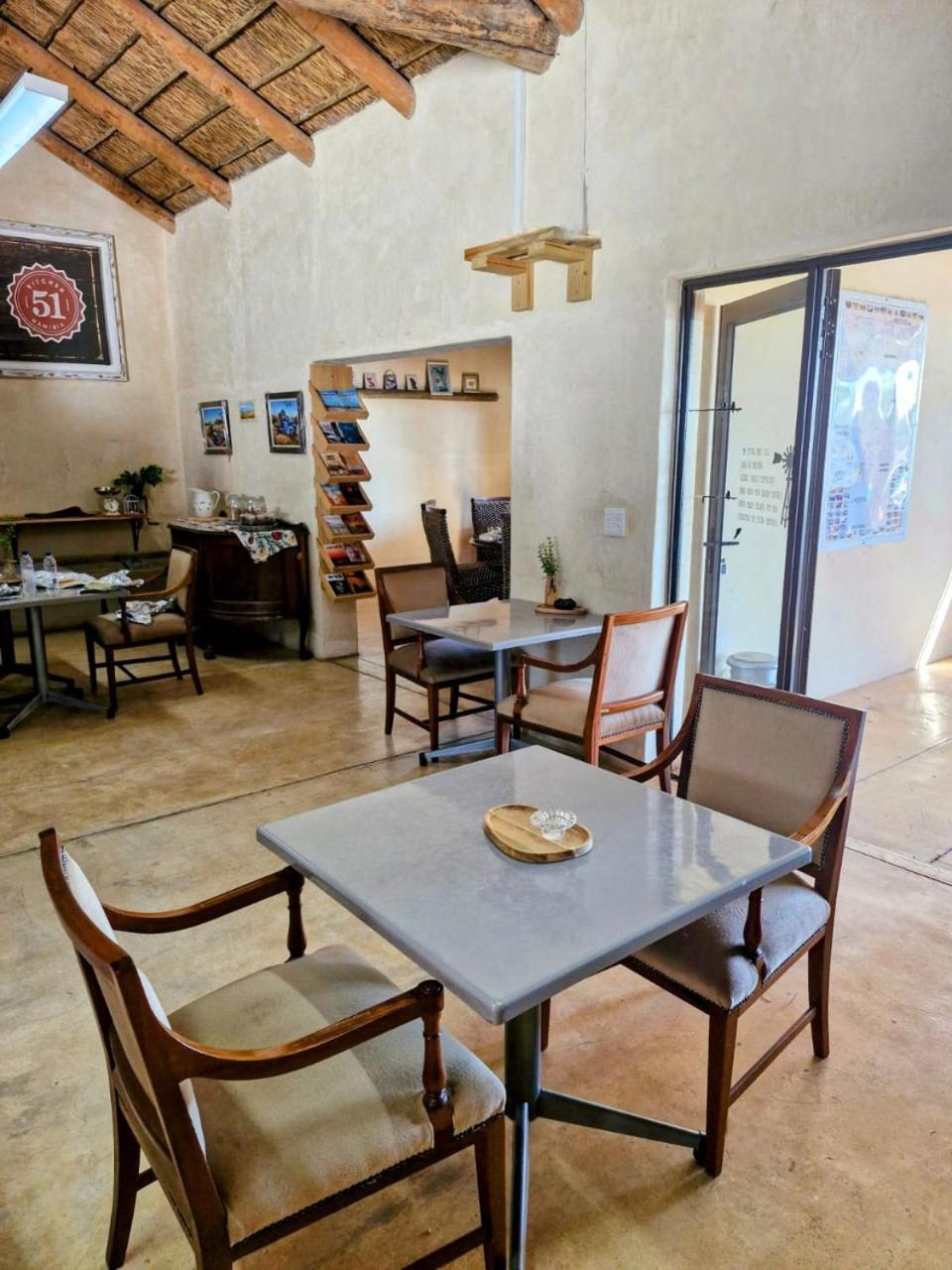 Kitchen51 Cottages Keetmanshoop Exterior photo