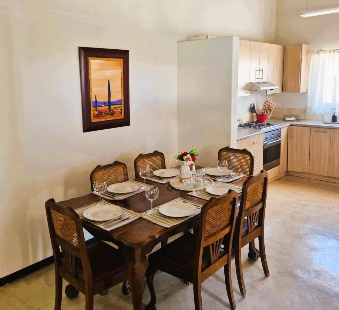 Kitchen51 Cottages Keetmanshoop Room photo
