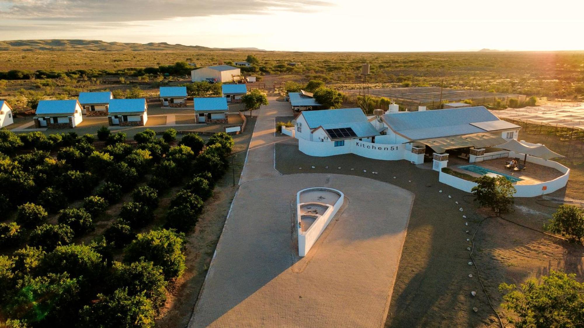 Kitchen51 Cottages Keetmanshoop Exterior photo